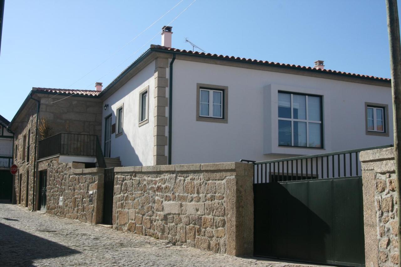 Casa D Toninha - Casas De Campo - Turismo Espaco Rural - Al Sernancelhe Exteriör bild
